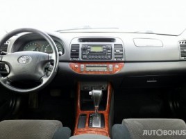 Toyota Camry | 4