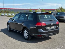 Volkswagen Golf | 3