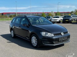 Volkswagen Golf | 2