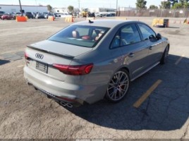 Audi S4, Седан | 3