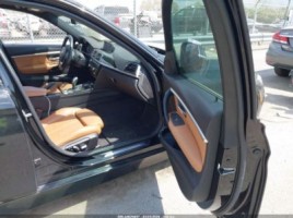 BMW 330, Седан | 4