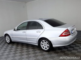 Mercedes-Benz C220, 2.1 l., sedanas | 3
