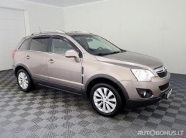 Opel Antara visureigis