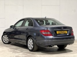 Mercedes-Benz C180, sedanas | 3