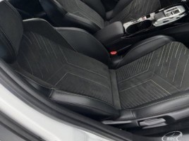 Peugeot 208 | 4