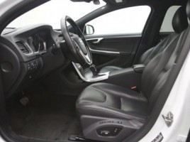 Volvo V60, 2.0 l., universalas | 3