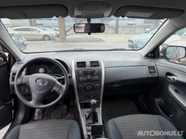 Toyota Corolla | 4
