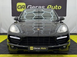 Porsche Cayenne | 1