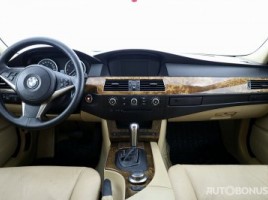 BMW 525 | 4