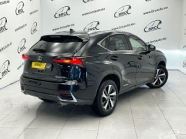 Lexus NX 300h, 2.5 l., visureigis | 1