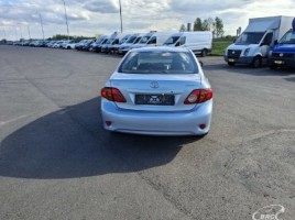 Toyota Corolla | 3