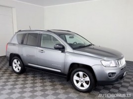 Jeep Compass cross-country