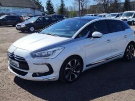 Citroen DS5