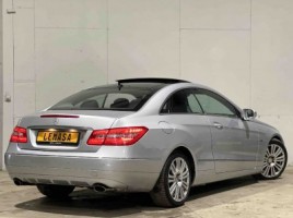 Mercedes-Benz E350 | 2