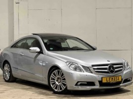 Mercedes-Benz E350 | 1