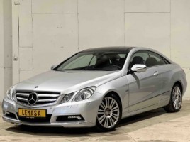 Mercedes-Benz E350 kupė