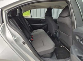 Toyota Corolla | 4