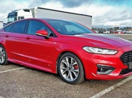 Ford Mondeo hečbekas