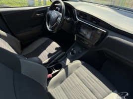 Toyota Auris | 3