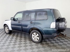 Mitsubishi Pajero | 3