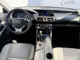 Lexus IS 300h | 2