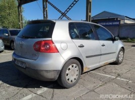 Volkswagen Golf | 2