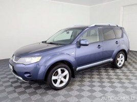 Mitsubishi Outlander | 1