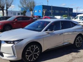 DS Automobiles DS4 hečbekas