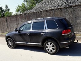 Volkswagen Touareg, 3.0 l., visureigis | 3