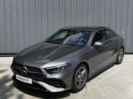 Mercedes-Benz A180