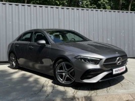 Mercedes-Benz A180, 1.3 l., Седан | 1