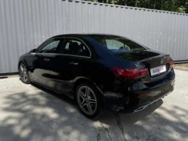 Mercedes-Benz A180, 1.3 l., Седан | 3