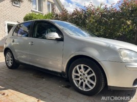 Volkswagen Golf | 4