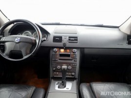 Volvo XC90 | 4