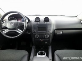 Mercedes-Benz ML300 | 4