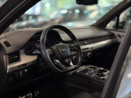 Audi Q7 | 4