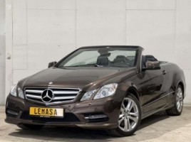 Mercedes-Benz E220