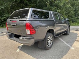 Toyota Hilux | 2