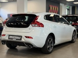 Volvo V40, 2.0 l., Хэтчбек | 4