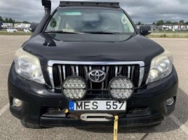 Toyota Land Cruiser | 1