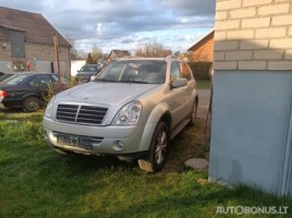 SsangYong Rexton II, 2.7 l., cross-country | 3