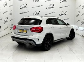Mercedes-Benz GLA220 | 1