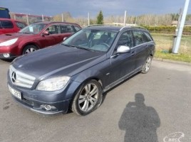 Mercedes-Benz C200 universalas