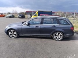 Mercedes-Benz C200 | 1