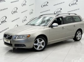 Volvo V70 universalas
