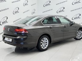 Volkswagen Passat | 1