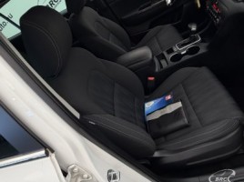 Kia Sportage, 1.7 l., cross-country | 4