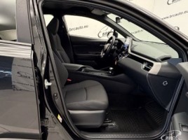 Toyota C-HR | 3