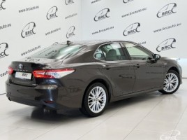 Toyota Camry | 1