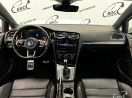 Volkswagen Golf | 2